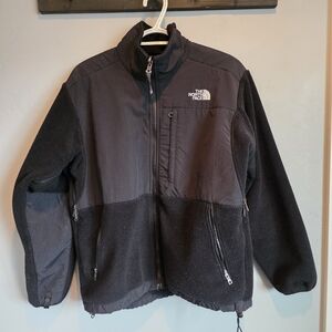 The North Face Women's Black On Black Full Zip Denali Polartec Fleece Jacket, M
